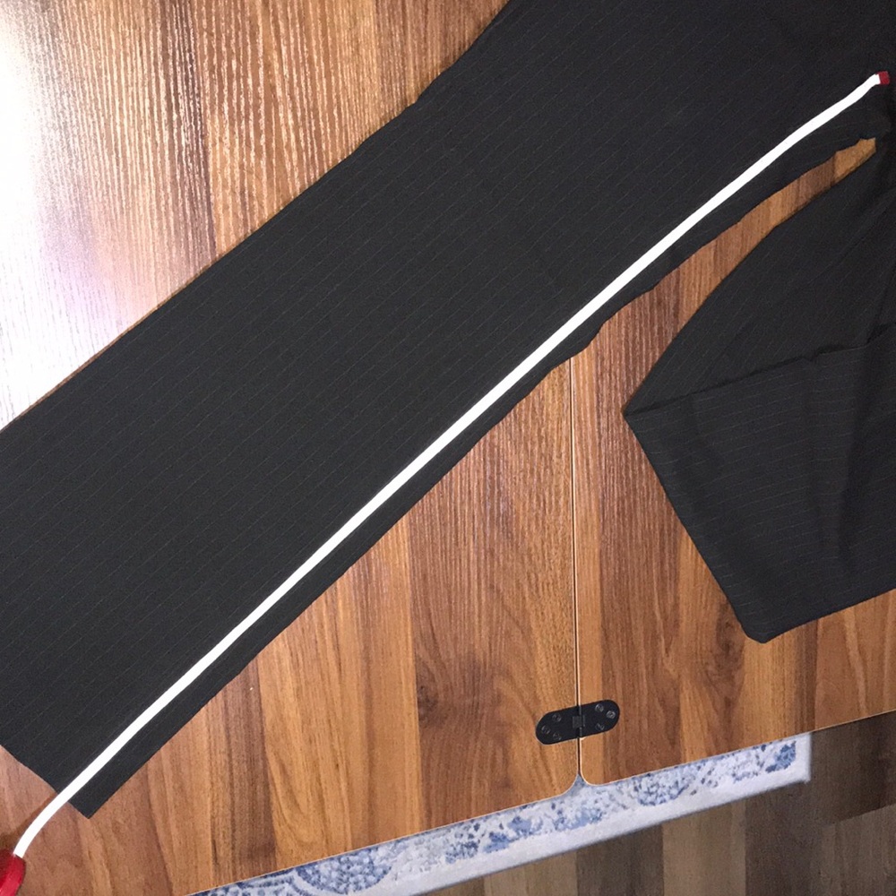 H&M pants - Picture 3 of 5
